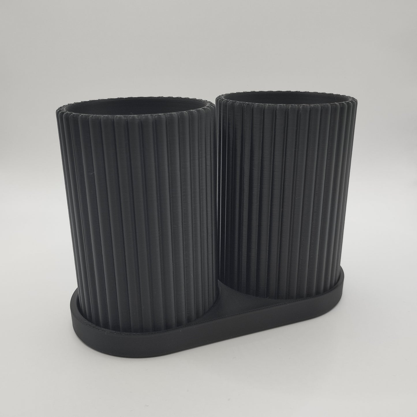Ribbed 3D Printed Bathroom Organizer with Cups & Tray