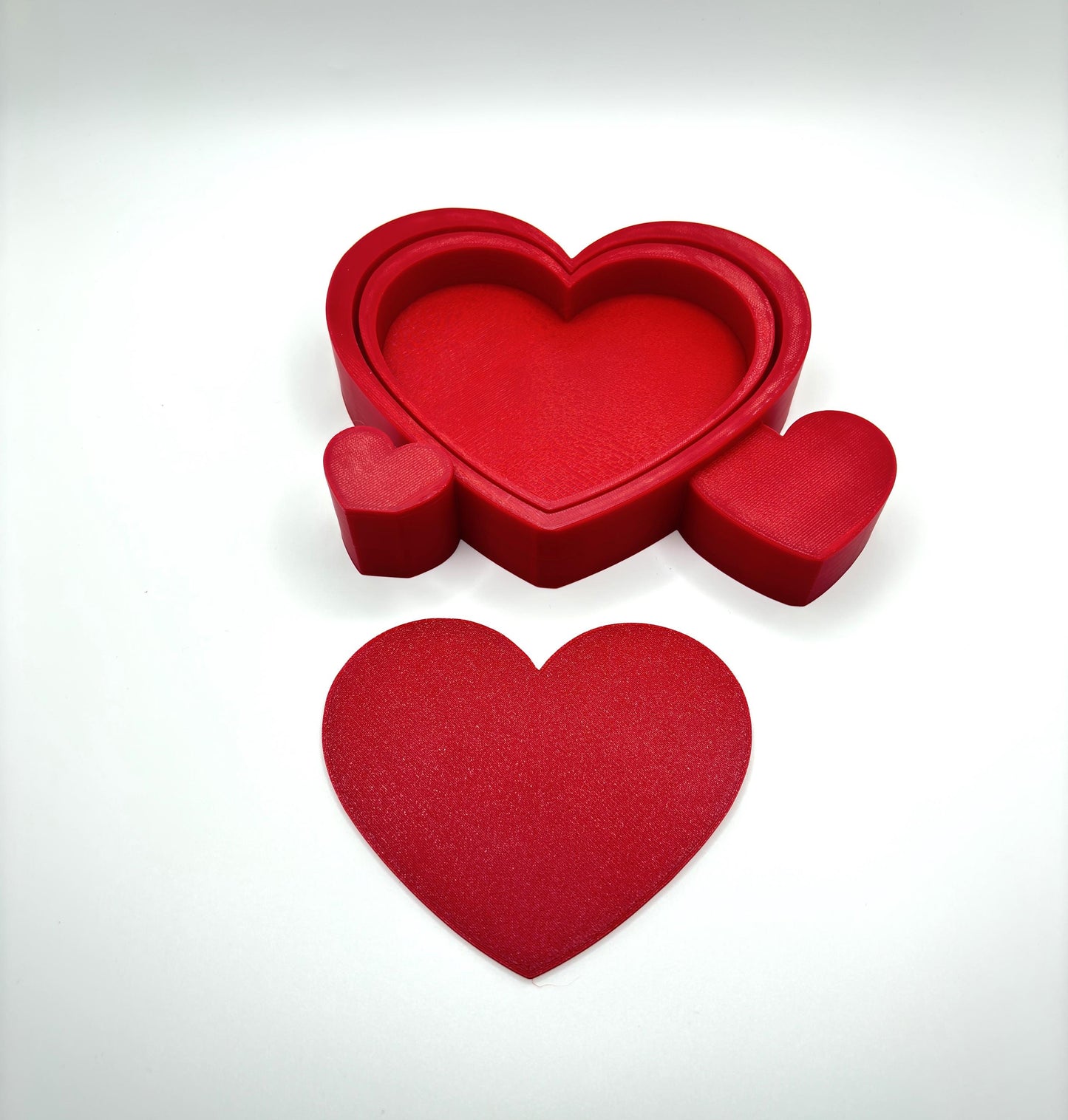 Heart-shaped picture frame, Keepsake photo display, romantic gift