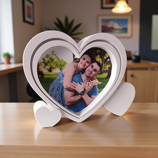 Heart-shaped picture frame, Keepsake photo display, romantic gift
